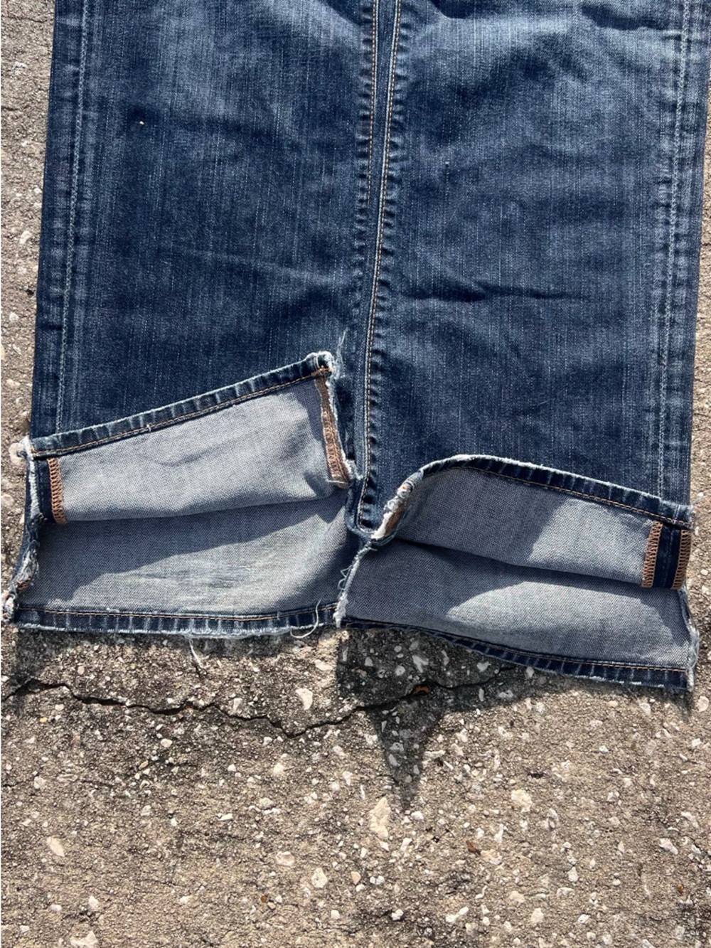 True Religion “Ricky” Relaxed Straight Jeans - Picture 2 of 8